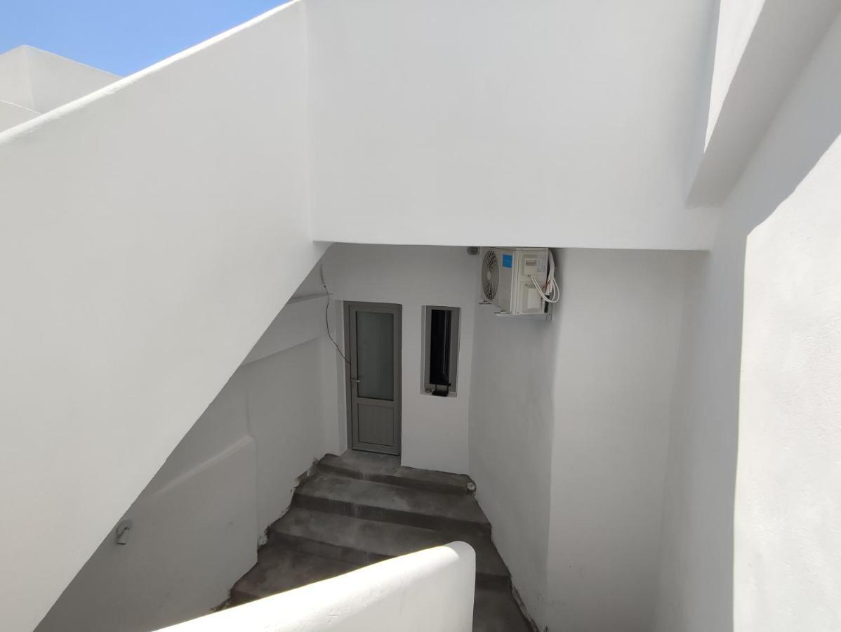 V D Fira Rooms Esterno foto