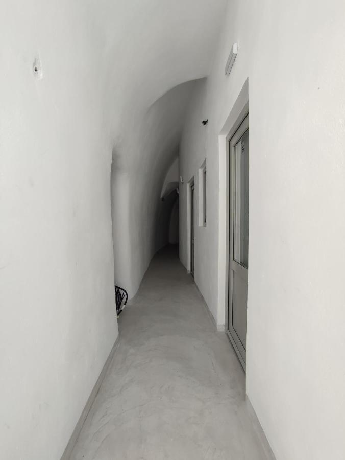 V D Fira Rooms Esterno foto